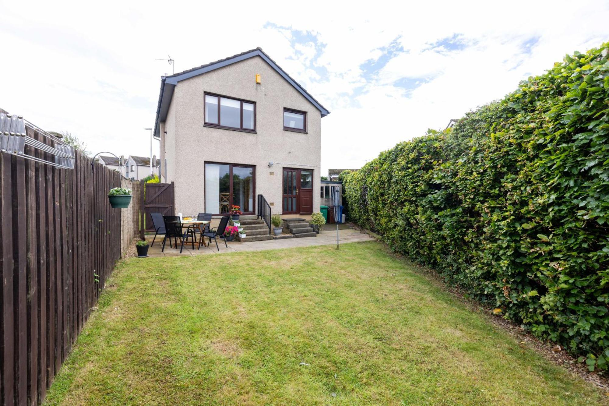 Family Home Inverkeithing Ideal For Edinburgh, Dunfermline & St Andrews 3 Bedrooms ภายนอก รูปภาพ