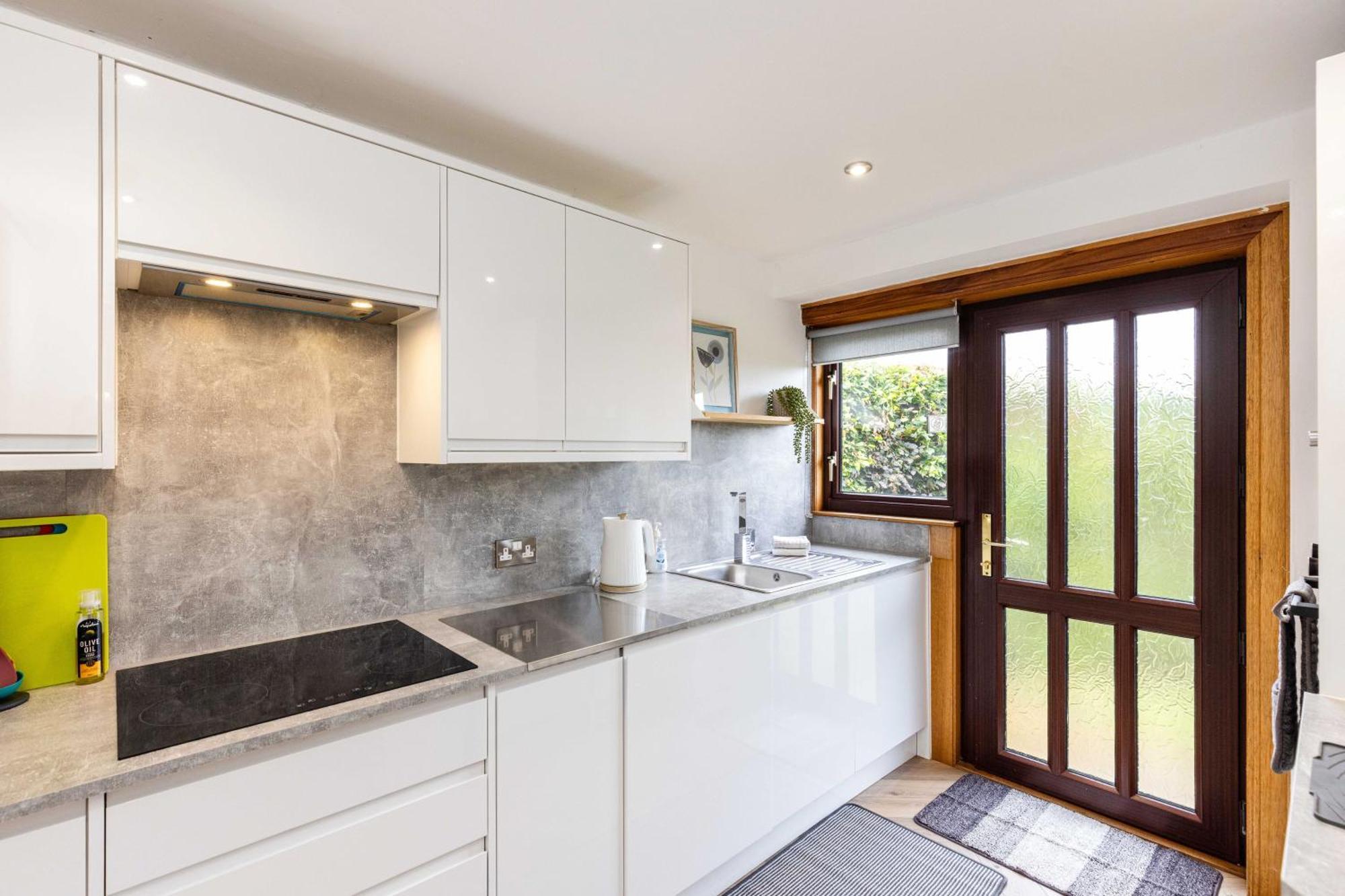 Family Home Inverkeithing Ideal For Edinburgh, Dunfermline & St Andrews 3 Bedrooms ภายนอก รูปภาพ