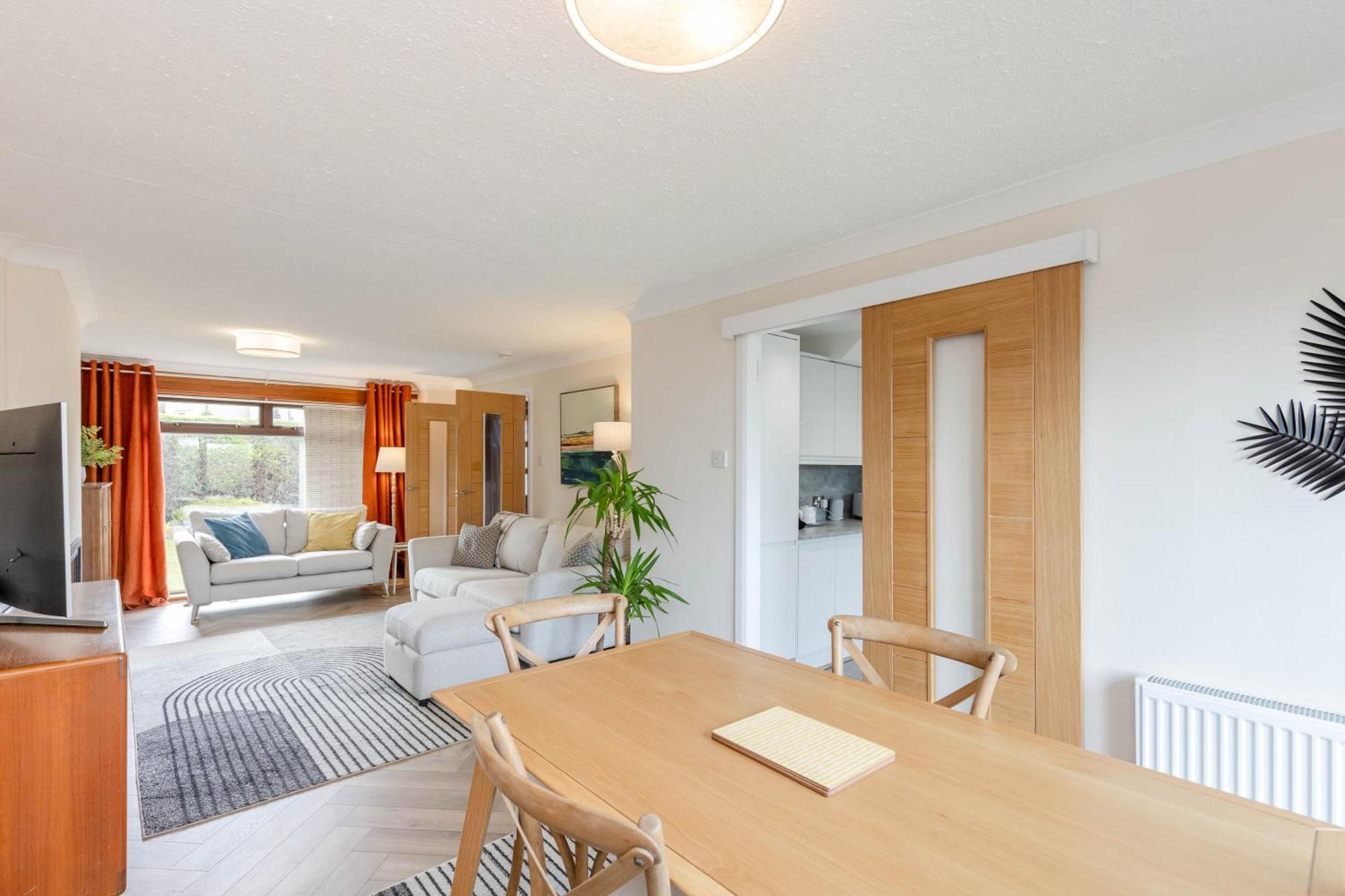 Family Home Inverkeithing Ideal For Edinburgh, Dunfermline & St Andrews 3 Bedrooms ภายนอก รูปภาพ