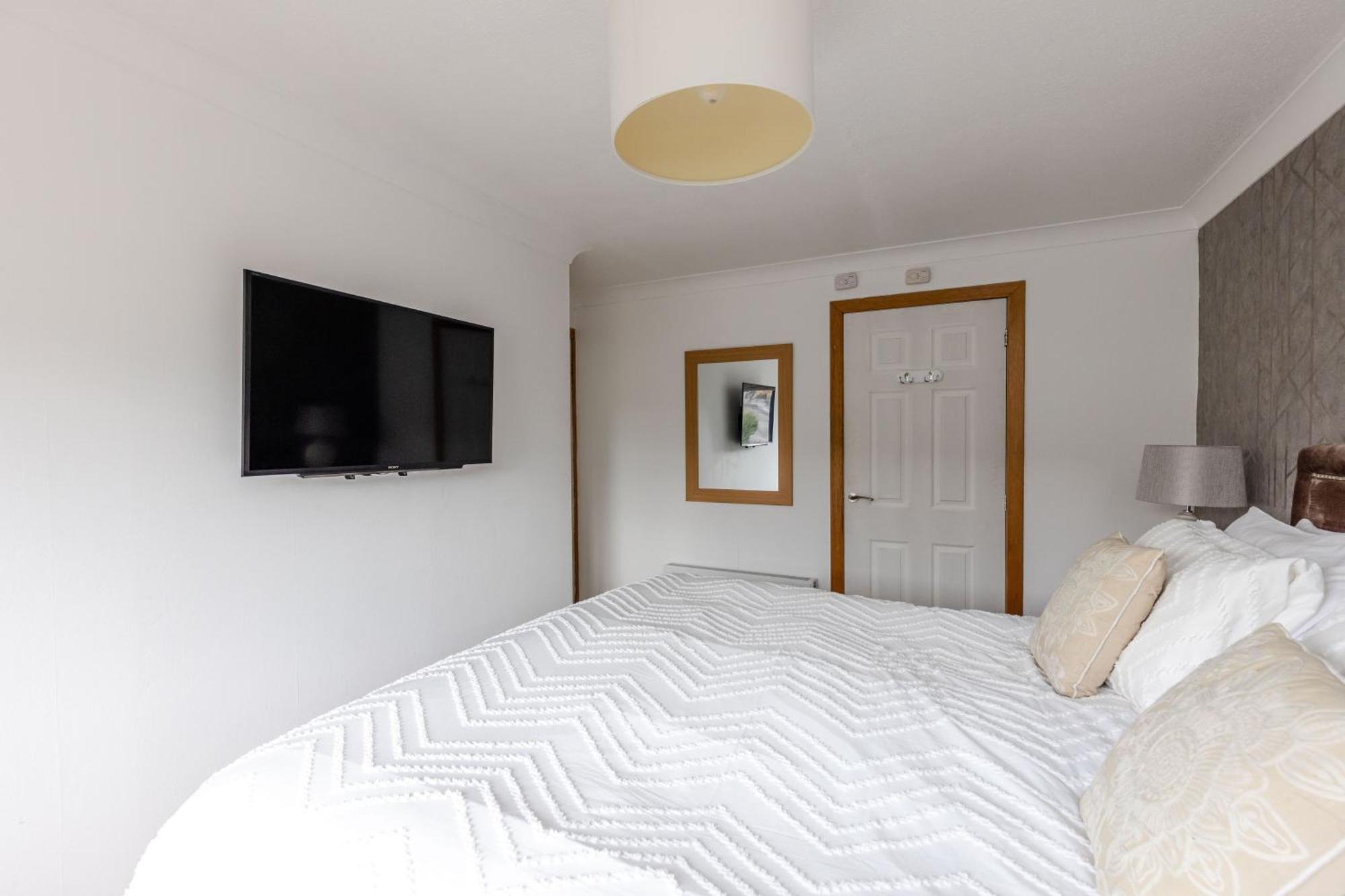 Family Home Inverkeithing Ideal For Edinburgh, Dunfermline & St Andrews 3 Bedrooms ภายนอก รูปภาพ